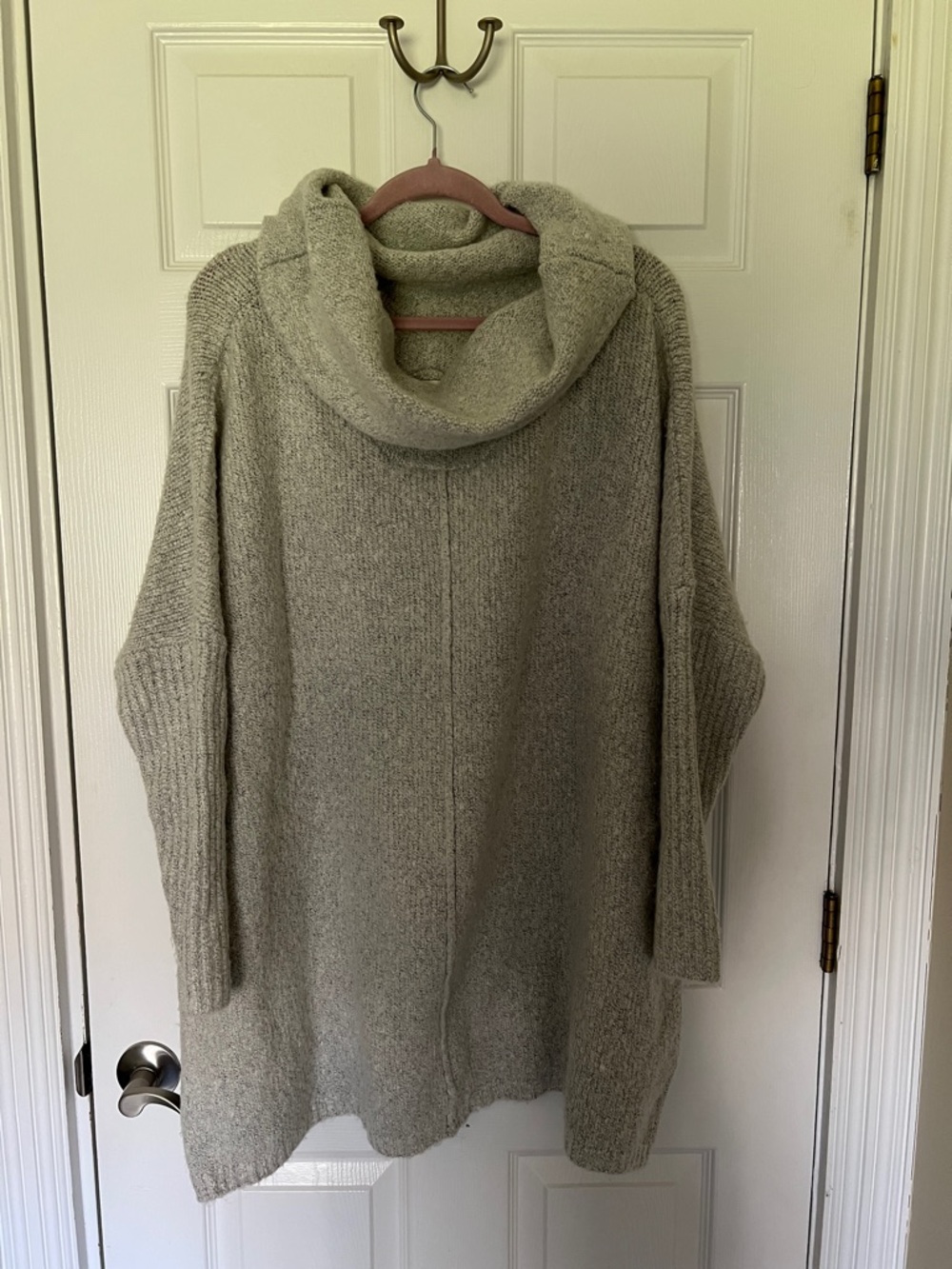 Dreamers Oversized Cowl Neck Sweater - Light Gray